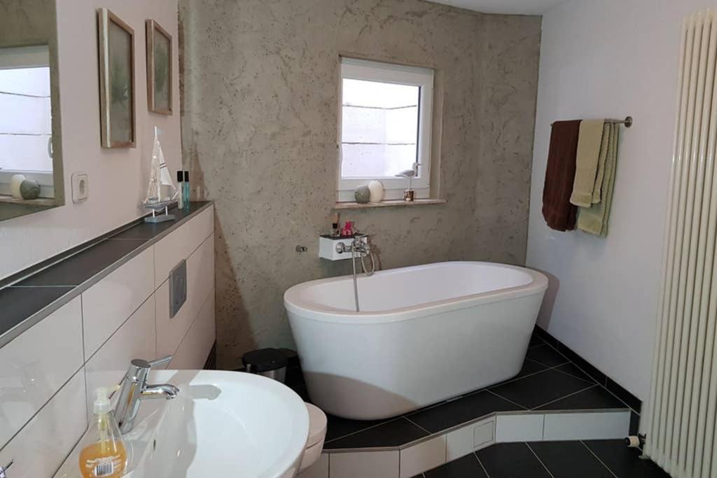 Idyllische Ferienwohnung Zum Wohlfuehlen+Entspannen Lichtenstein  外观 照片